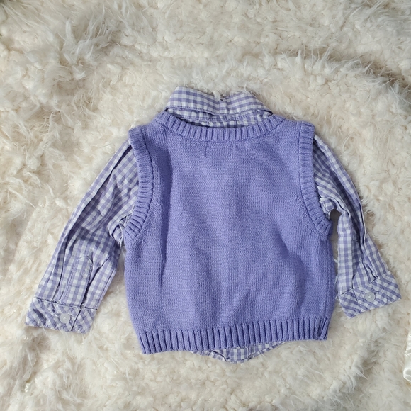 Vest - Picture 2 of 3